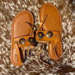 American Eagle sandal size 7